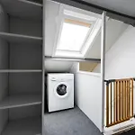 Modern 350 M Zee Egmond aan Zee