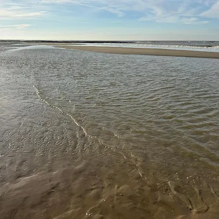 Modern 350 M Zee Egmond aan Zee