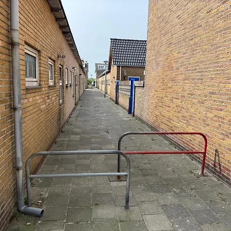 Modern 350 M Zee דירה אגמונד אן זי