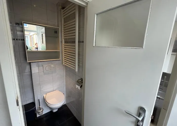 Modern 350 M Zee * אגמונד אן זי