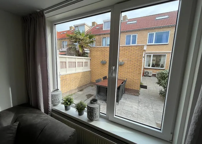 דירה Modern 350 M Zee אגמונד אן זי